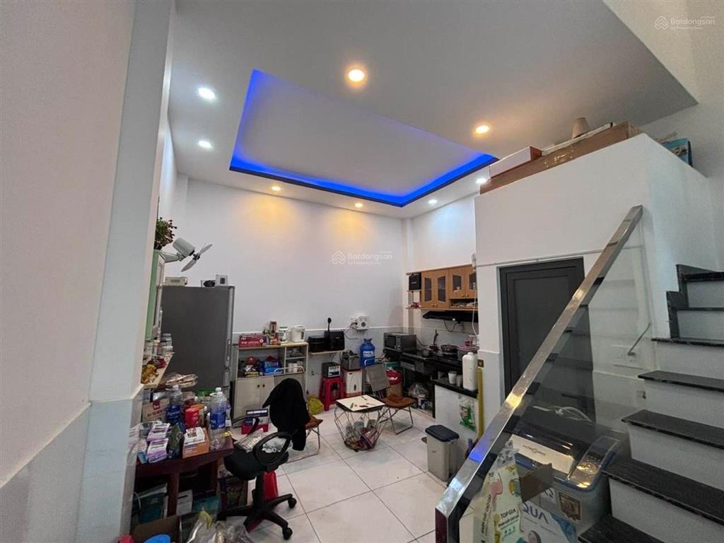 Chỉ 6.5 tỷ  sơn kỳ  gần aeon tân phú  xe hơi ngủ trong nhà.