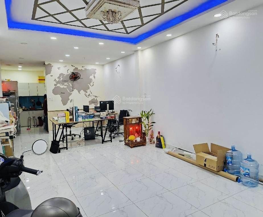 Nhà mới 4x15m vuông a4 hxh phan anh  hoà bình cách mt vài căn