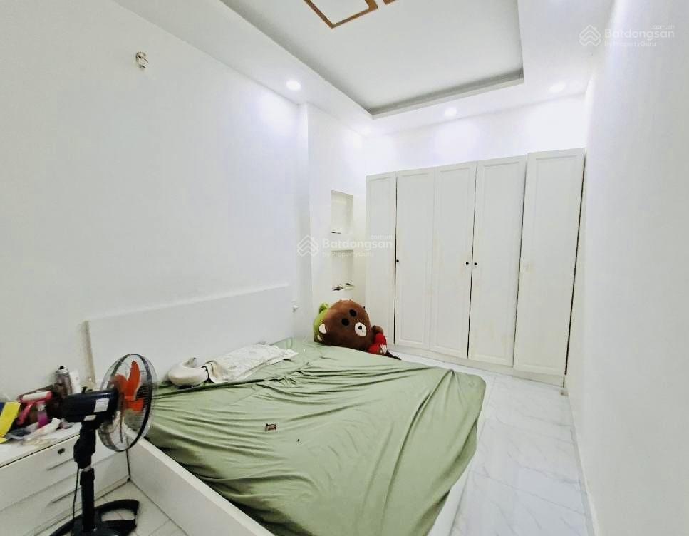 Nhà mới 4x15m vuông a4 hxh phan anh  hoà bình cách mt vài căn