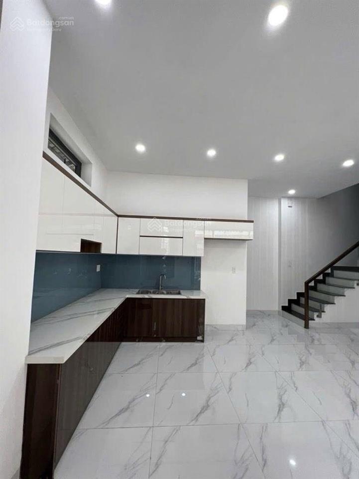 Nhà mới căn góc 5tầng 5pn hxh lê văn quới