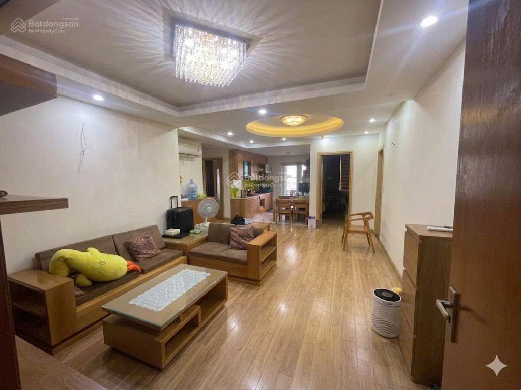 Chính chủ cho thuê căn hộ 2 ngủ  1 phòng làm việc tại oct5a resco cổ nhuế