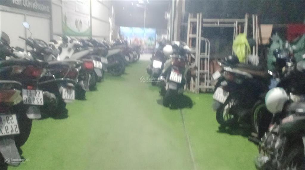 Bán nhà nguyễn hữu tiến 3100m²  3 mặt tiền  thu 200tr/tháng  tân phú  giá 210 tỷ