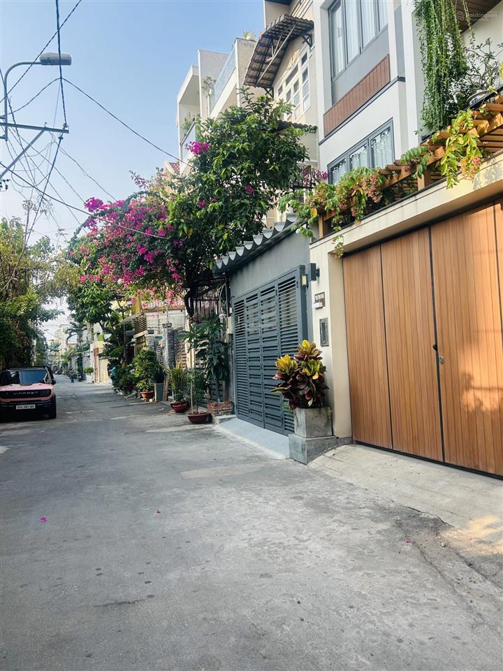 Nhà kiều đàm q7  dt 72m2  5 tầng  có hầm giá 13ty499