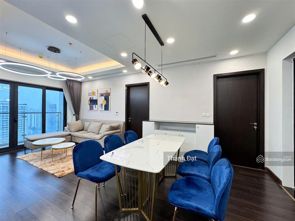 Bán gấp căn góc đông nam 4pn dt155m2 tầng chung đẹp, chung cư the park home, cầu giấy