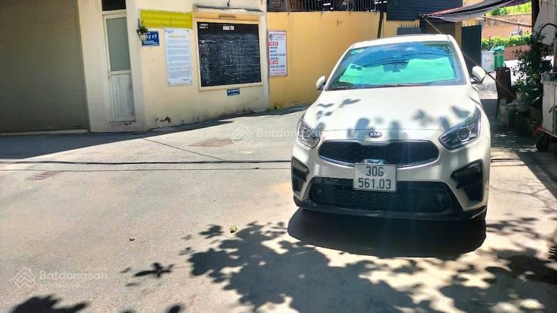 Bán nhà mới phố nhật chiêu, ngõ ô tô, gần trường học, hồ tây, rất thoáng