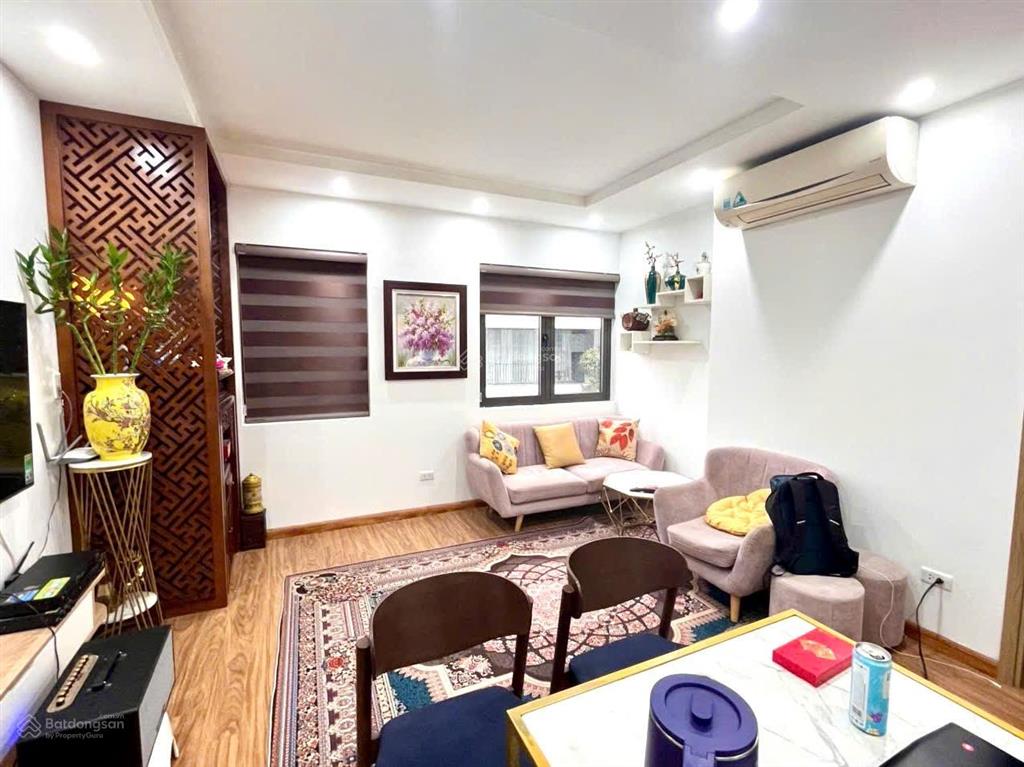 Bán nhà mặt phố tô ngọc vân, tây hồ, 7 tầng thang máy, mt 7m, dt 140m2, 5 tầng nổi 2 tầng hầm.