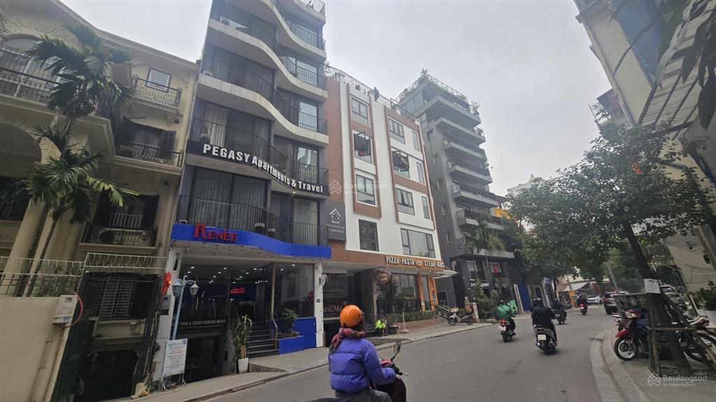 Bán nhà mặt phố tô ngọc vân, tây hồ, 7 tầng thang máy, mt 7m, dt 140m2, 5 tầng nổi 2 tầng hầm.