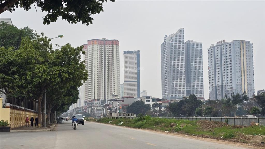 Bán nhà mặt phố ngô quyền, ngô thị nhậm, hà đông, 5 tầng, mt 4,2m, dt 95m2, mặt phố và một mặt ngõ