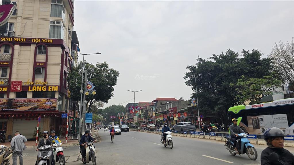 Bán nhà mặt phố ngô quyền, ngô thị nhậm, hà đông, 5 tầng, mt 4,2m, dt 95m2, mặt phố và một mặt ngõ