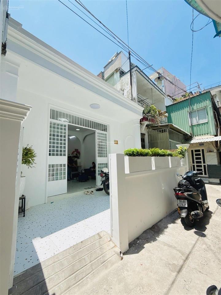 Nhà quận 8  nguyễn thị tần  dt 96,4m2  giá 7,99 tỷ