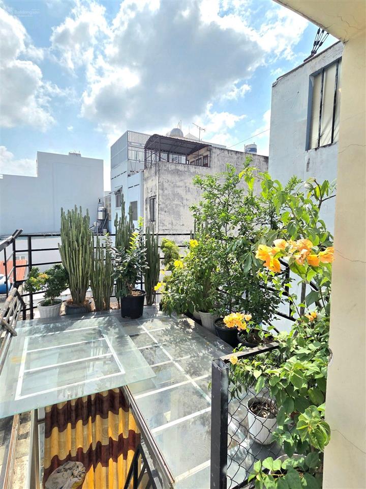 Nhà quận 8  bùi minh trực  dt 41m2  giá 8,1 tỷ