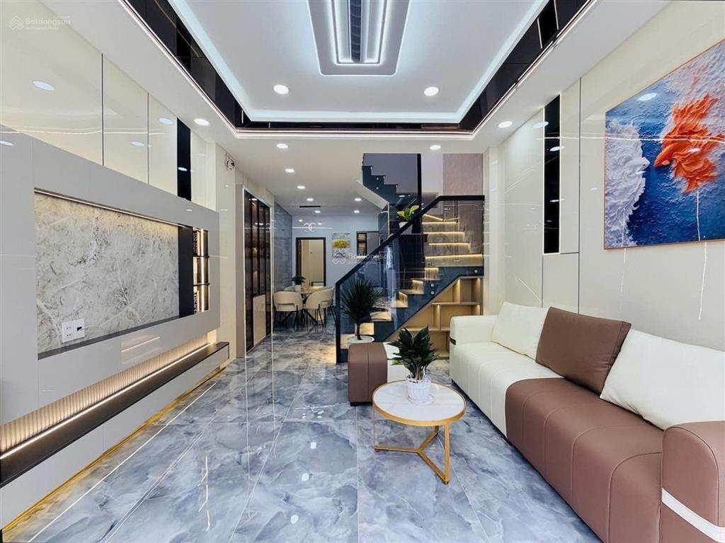 Chủ xoay vốn bán gấp 2ty890  hẻm xe hơi  sổ riêng