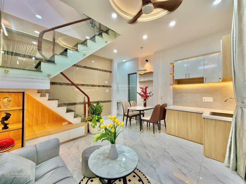 Chính chủ giảm sâu 300tr bán gấp nhà đ.nguyễn văn nghi, gò vấp. giá 2tỷ350,dt 38,2m2, hẻm 5m