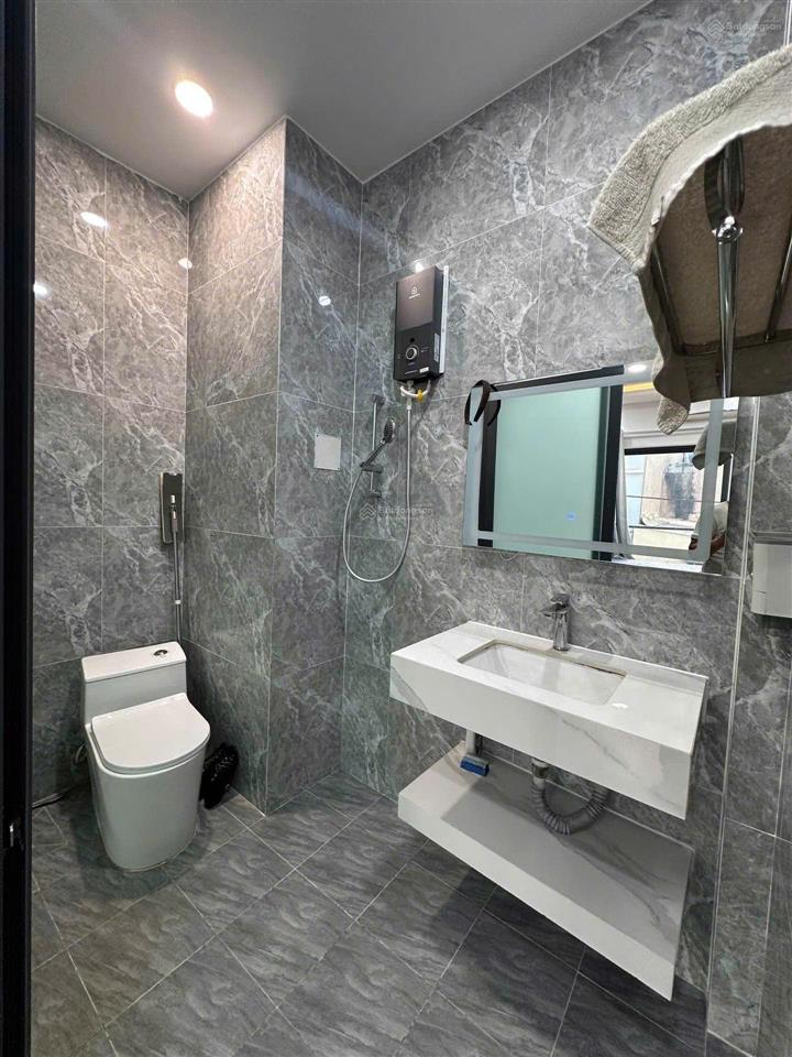 Bán nhà đẹp hẻm thông thoáng bà hom, quận 6, dt 4.6x7.5m, 4 tầng, giá nhỉnh 5 tỷ