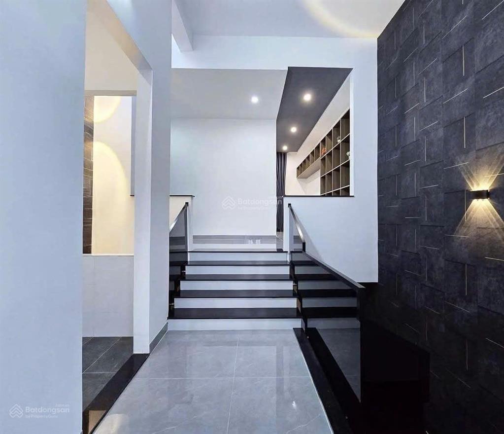 Cho thuê nhà full nội thất hẻm 18 bis nguyễn thị minh khai, p.đakao, quận 1