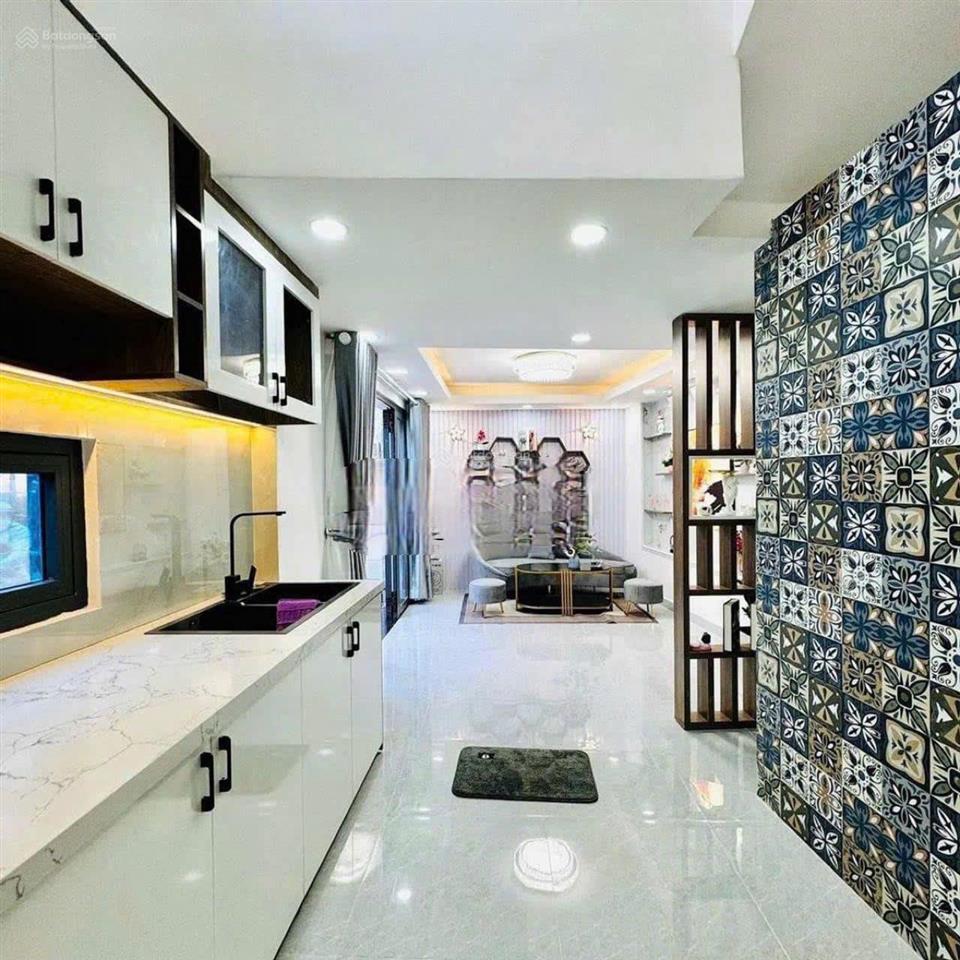 Cho thuê nhà full nội thất hẻm 18 bis nguyễn thị minh khai, p.đakao, quận 1