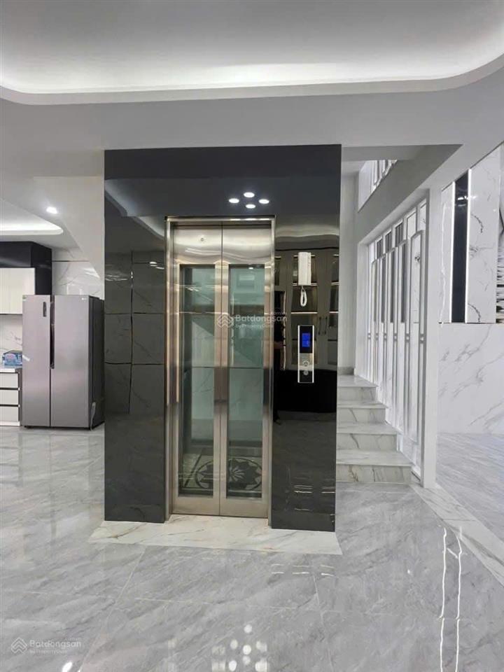 Cho thuê nhà 7 tầng 15pn thang máy hxh 200/1a võ văn tần, quận 3. dt 7x18m. giá 21 tr/tháng.
