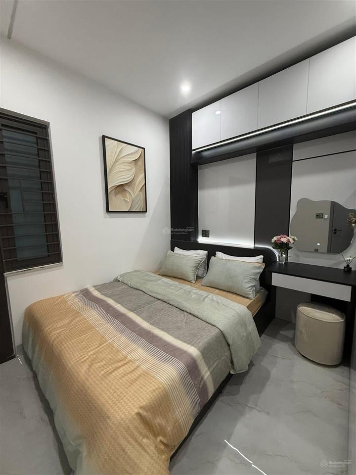 Siêu phẩm bà điểm hốc môn / nhà 3 tầng đầy đủ nội thất diện tích 23.7x10.1 hơn 200m2 chỉ hơn 4 tỷ