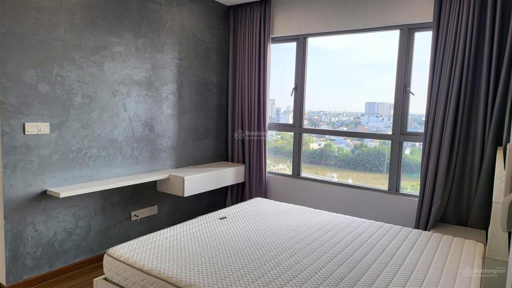 Hot! cần bán nhanh căn hộ mới đẹp d'lusso q2, dt 68m2, 2pn, nội thất đẹp. sổ hồng. giá chỉ 5,4 tỷ