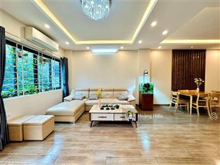 Bán nhà hoàng quốc việt, cầu giấy, sát phố, lô góc 2 thoáng 50m2, ngõ 4m thông, 6 tầng, thang máy