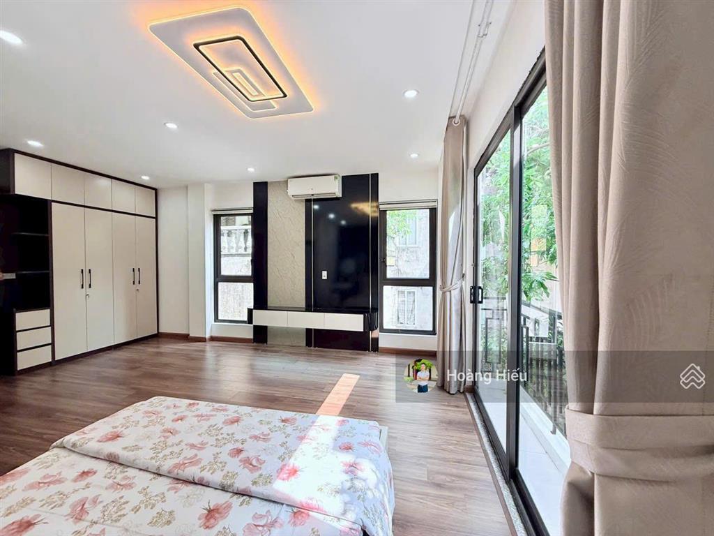 Cực hiếm, nhà mới thang máy trần thái tông, cầu giấy, gần phố, ngõ 3m, tặng nội thất 55m2, 6 tầng
