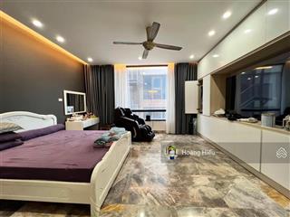Đẹp nhất cầu giấy! 20m ra phố, gần ô tô, ngõ 3.5m, lô góc 3 thoáng, 46m2, 5 tầng