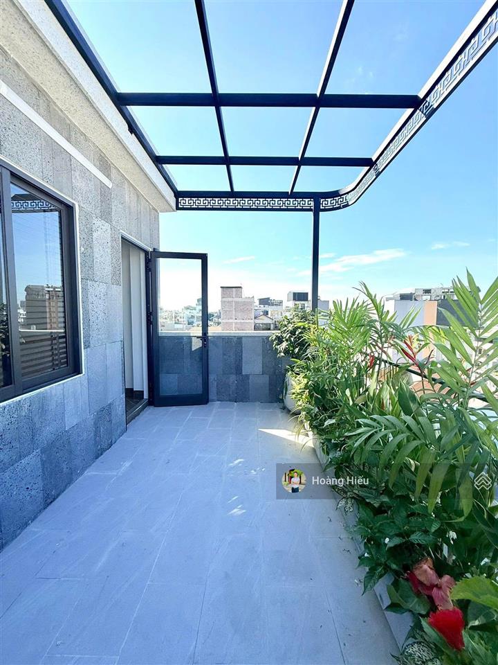 Cực hiếm, nhà mới thang máy cầu giấy, ba bước ra phố, ngõ 3m, kinh doanh, tặng nội thất 50m, 6 tầng