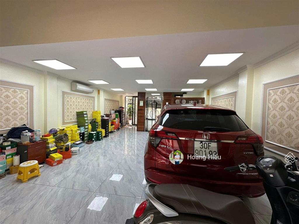Bán gấp, giá rẻ nhà hoàng quốc việt, phân lô cán bộ, 3 oto tránh, 2 thoáng, kinh doanh, 70m, 6 tầng