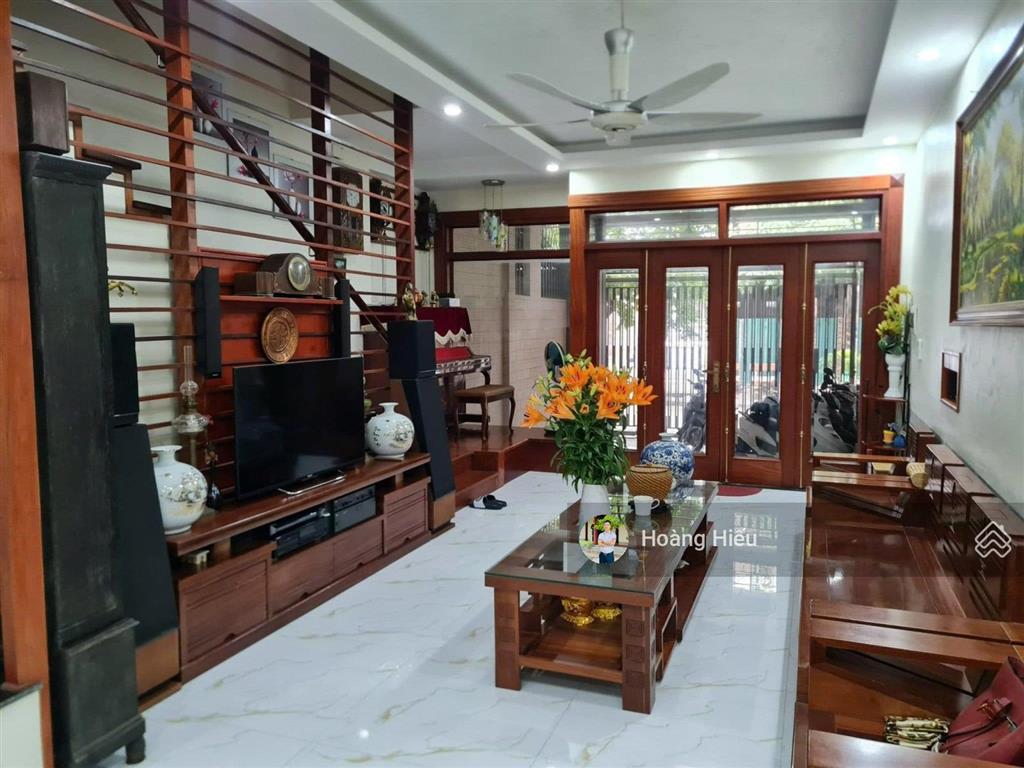 Siêu phẩm nhà phố trung kính, ngõ 4m thông, 2 mặt thoáng, tặng nội thất, 43m2, 5 tầng