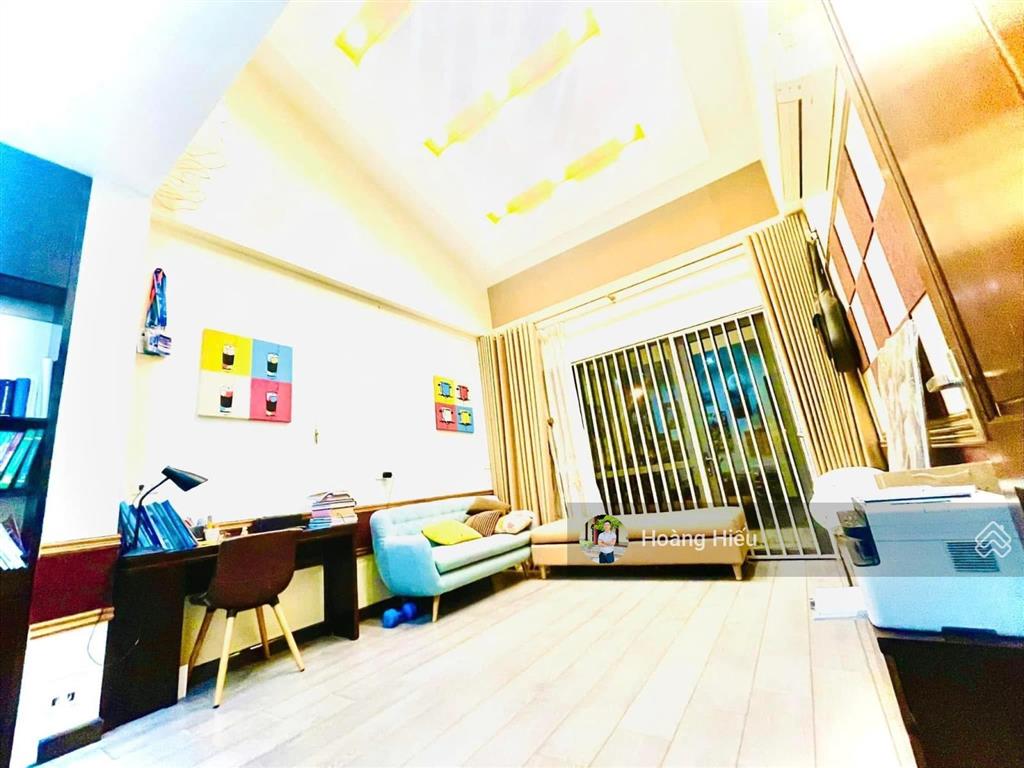 Siêu đẹp! bán nhà khúc thừa dụ, cầu giấy, ngõ to gần phố, ô tô 30m, 2 thoáng, 36m2, 5 tầng, 4 phòng