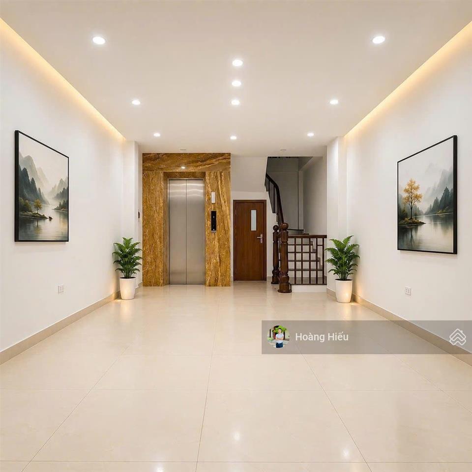 Bán rẻ nhà đẹp xuân thuỷ, cầu giấy, 20m ra phố, bãi ôtô, ngõ 4m, 3 thoáng, 46m2 x 5 tầng, thang máy