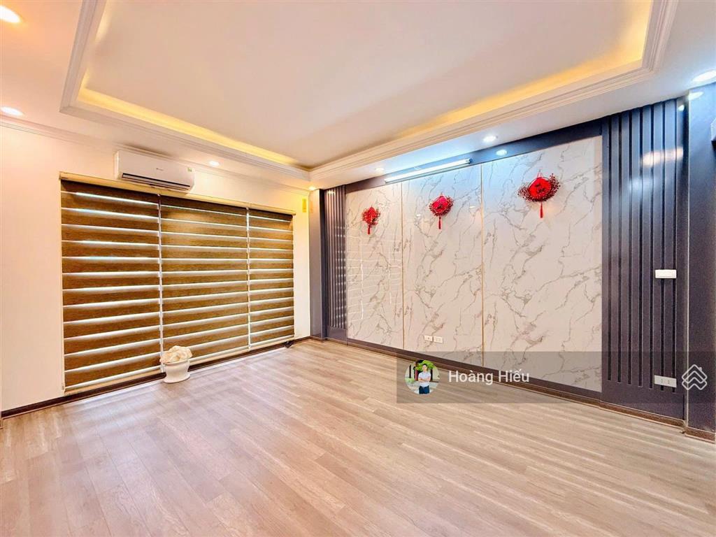 Cực hiếm, nhà mới xuân thủy, cầu giấy, ba bước ra phố, ngõ 3.5m, tặng nội thất 45m², 6 tầng
