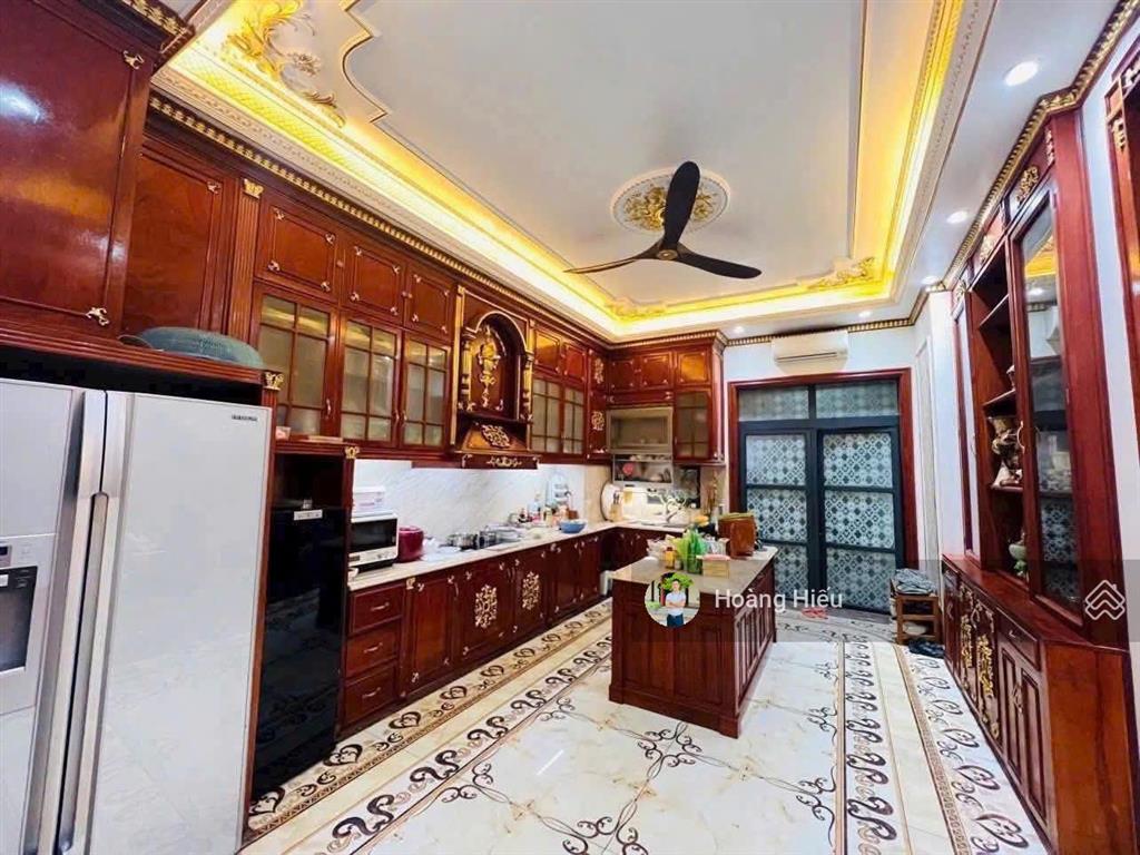 Bán nhà duy tân cầu giấy 65m2 6 tầng thang máy khu phân lô ô tô chạy vòng quanh chỉ 20 tỷ