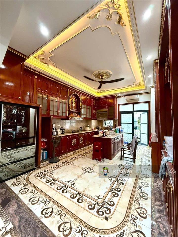 Bán nhà duy tân cầu giấy 65m2 6 tầng thang máy khu phân lô ô tô chạy vòng quanh chỉ 20 tỷ