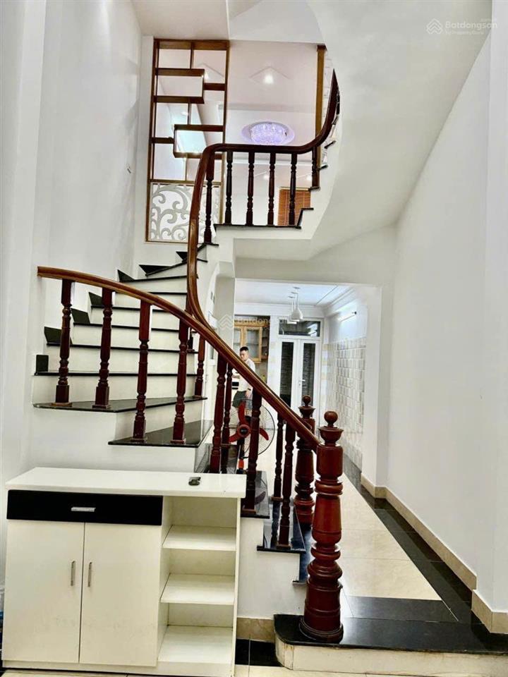 Bán nhà riêng tại lê quang đạo, 8 tỷ, 37 m2, giá ưu đãi