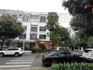 Biệt thự vinhome gardenia hàm nghi  160m2 x 4 tầng thang máy  trung tâm hội tụ các chủ tịch