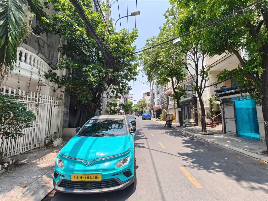 Tòa nhà vp rẻ nhất khu sân bay  190m2 công nhận, 6 tầng thang máy, 1000m2 sàn, giá 42 tỷ