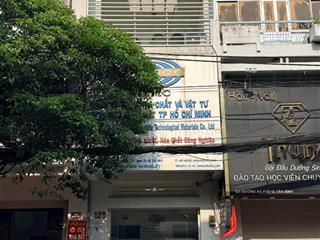 Bán nhà phổ quang q.tân bình  4.5m x 25m  trệt 2 lầu  giá 19.7 tỷ thương lượng