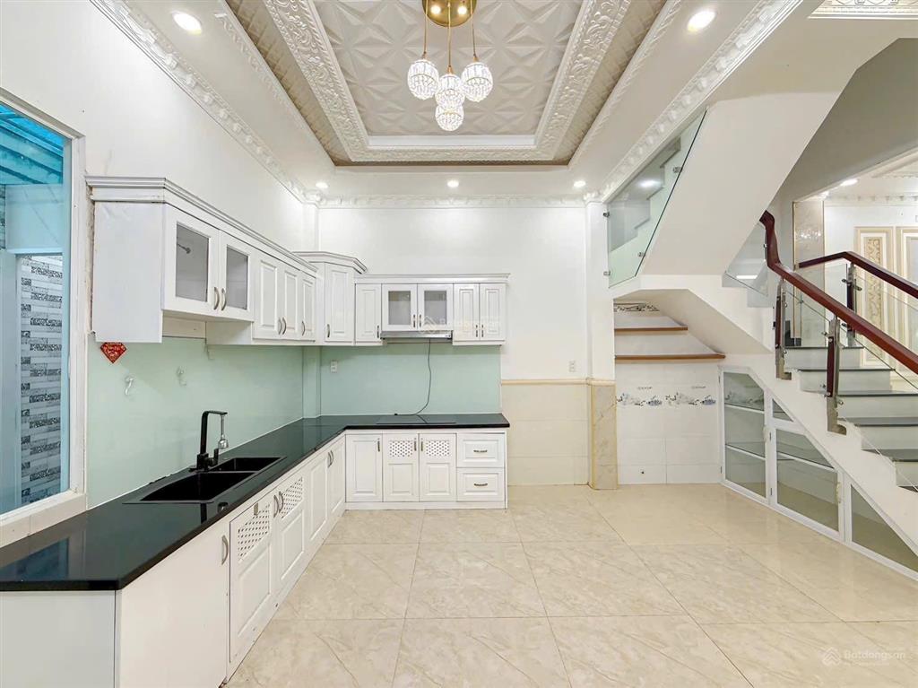 Giá siêu rẻ 7,190 tỷ  nhà bè khu vip, kế ngay quận 7  phú mỹ hưng