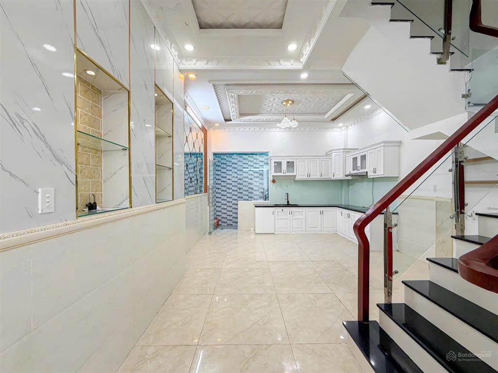 Giá siêu rẻ 7,190 tỷ  nhà bè khu vip, kế ngay quận 7  phú mỹ hưng