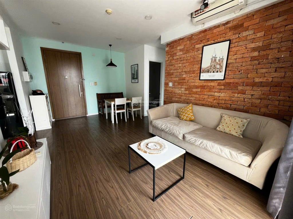 Tìm chủ mới cho căn hộ 2pn 2wc 78m2 có ban công full nt, giá bán chỉ từ 5,6 tỷ