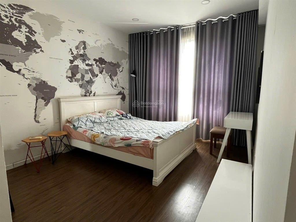 Tìm chủ mới cho căn hộ 2pn 2wc 78m2 có ban công full nt, giá bán chỉ từ 5,6 tỷ