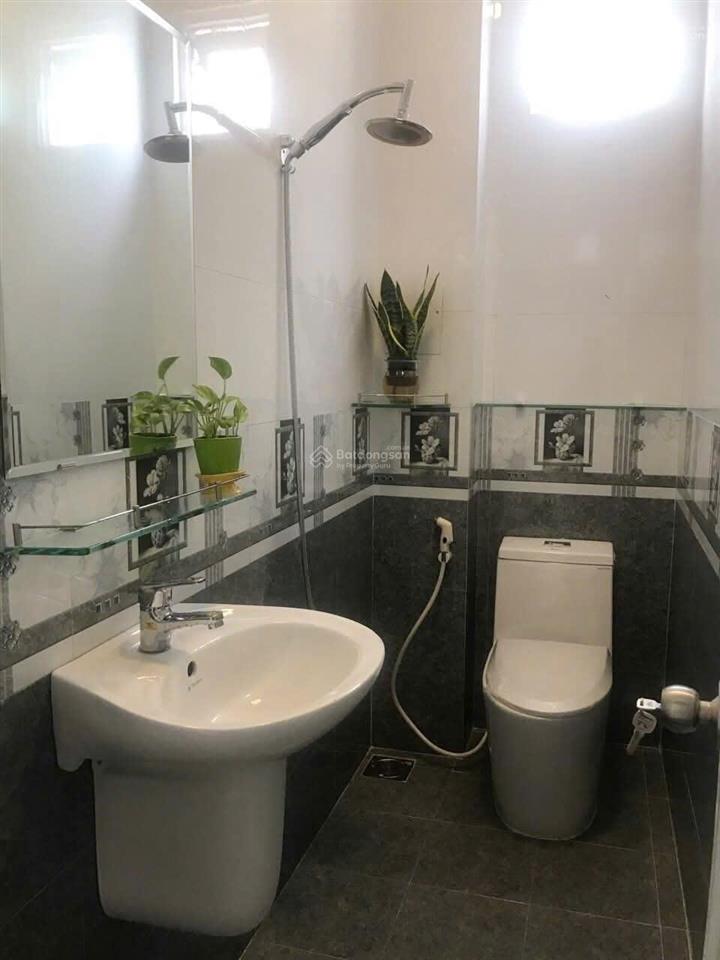 Mua là có dòng tiền , nhà dễ cho thuê khu trung tâm 2pn + 2wc tại điện biên phủ, q.1 50,4m2