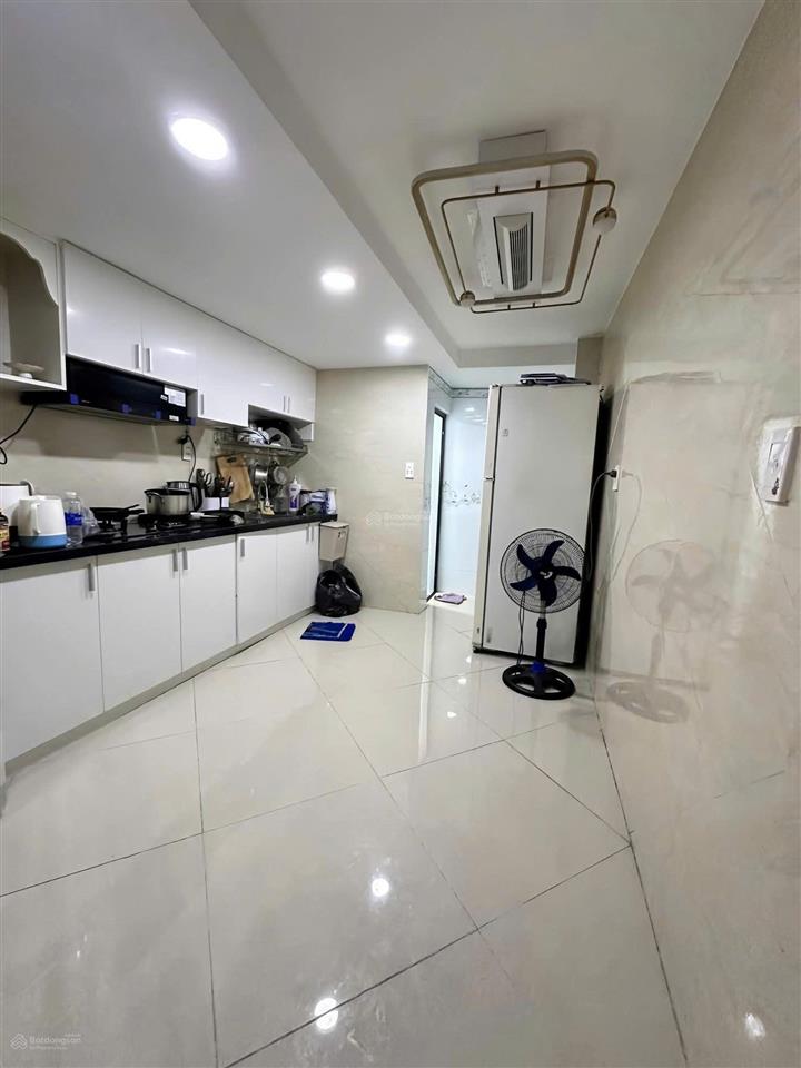 Chú hải kêu bán căn nhà riêng tại nguyễn văn đậu, 2,35 tỷ, 32m2, 3pn, 2wc giá cực chất , chốt