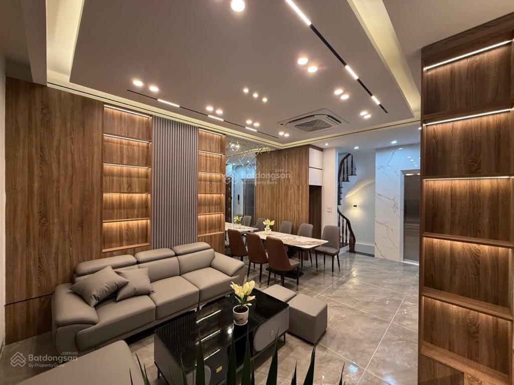 Hàng hiếm tại hồng tiến, 13,95 tỷ, 50m2, 4pn, 5wc, 6 tầng