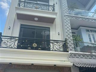 Chú tám cần bán nhà ở đường số 6, phường hiệp bình, tp.hcm ( thủ đức). giá chốt chỉ 2,58 tỷ.