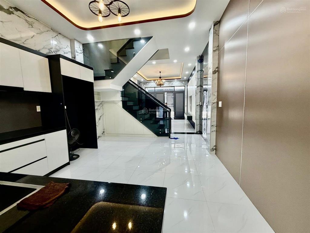 Tìm đâu ra căn nhà ở bình thạnh diện tích 53m^2 mà giá chỉ 2,64 tỷ. ở đây có nhà đẹp, giá tốt