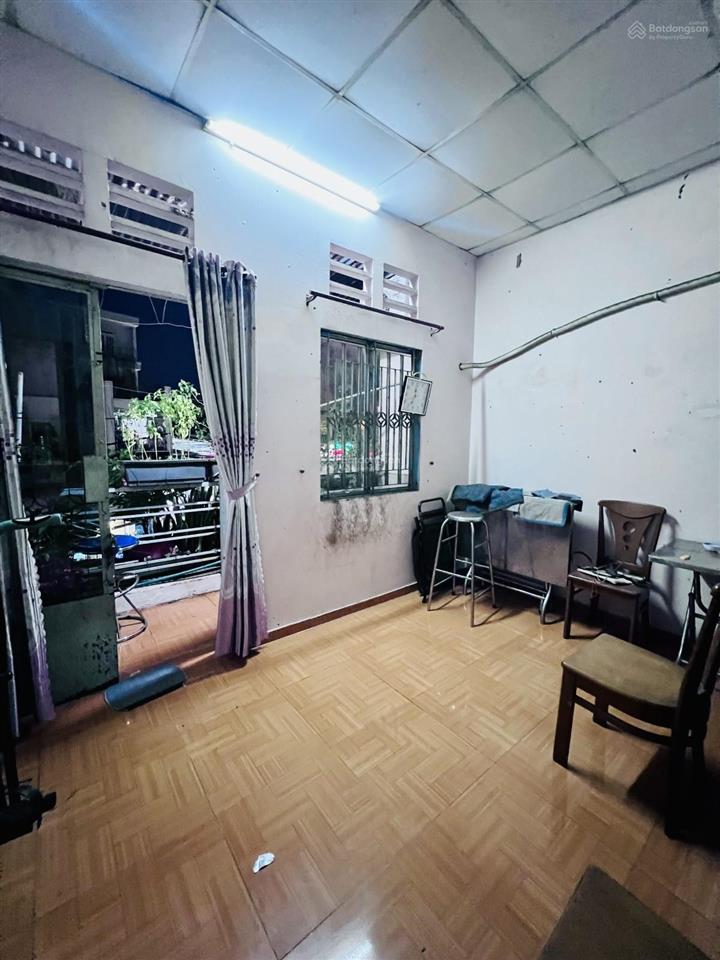 Nhà mặt tiền kinh doanh  bùi quang là, gò vấp  70m2  cạnh sân bay  chủ thiện chí bán  9 tỷ