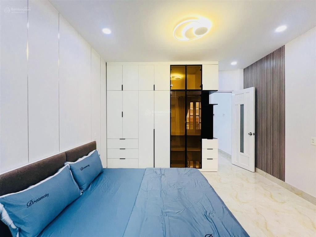 Nhà 4 lầu  đỗ thúc tịnh  p12  gò vấp  43m2  sát siêu thị emark  giá 5.79 tỷ