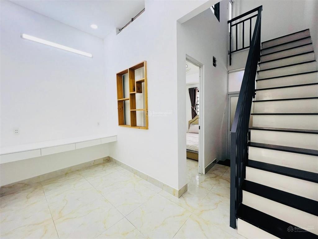 Nhà 4 lầu  đỗ thúc tịnh  p12  gò vấp  43m2  sát siêu thị emark  giá 5.79 tỷ